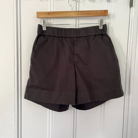 Everlane The Easy Short Black Base - Size 8 - Picture 2 of 4